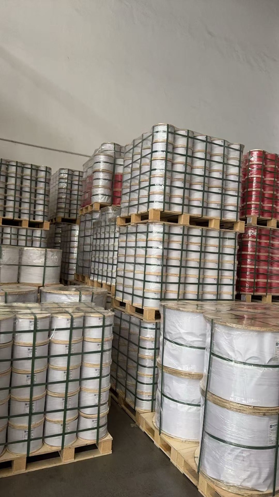 Reel storage & shipment preparation